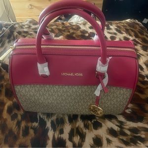 Micheal kors women purse crossbody medium satchel  Duffel